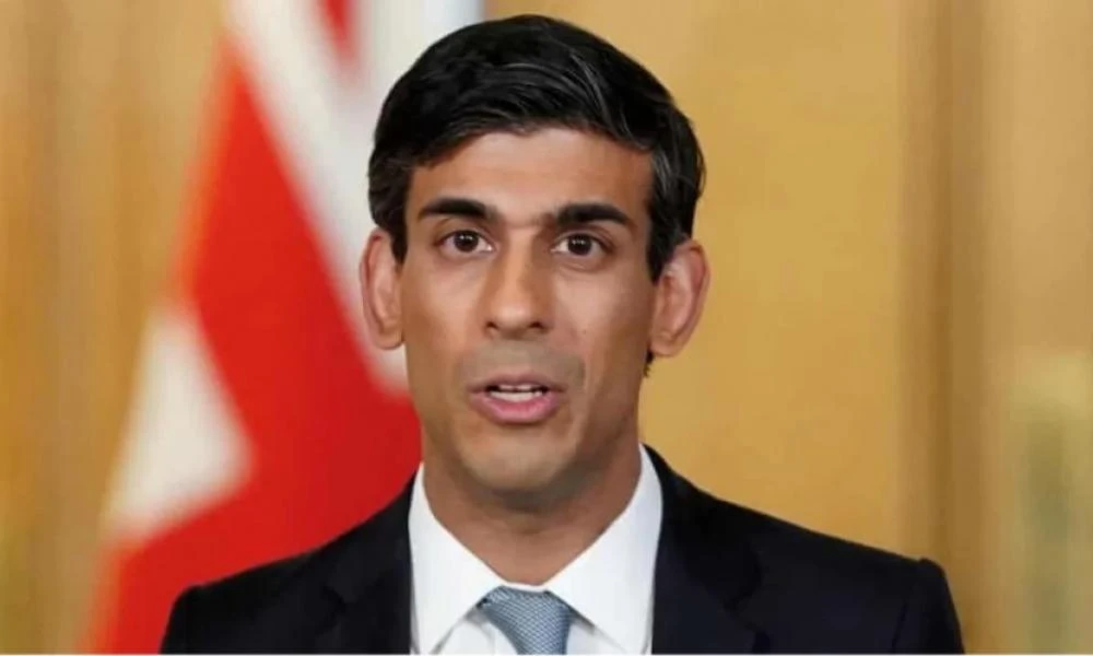 Βρετανία - «Daily Mail»: «Απρόσιτο» θεωρούν τον Ρίσι Σουνάκ οι ψηφοφόροι,σύμφωνα με δημοσκόπηση